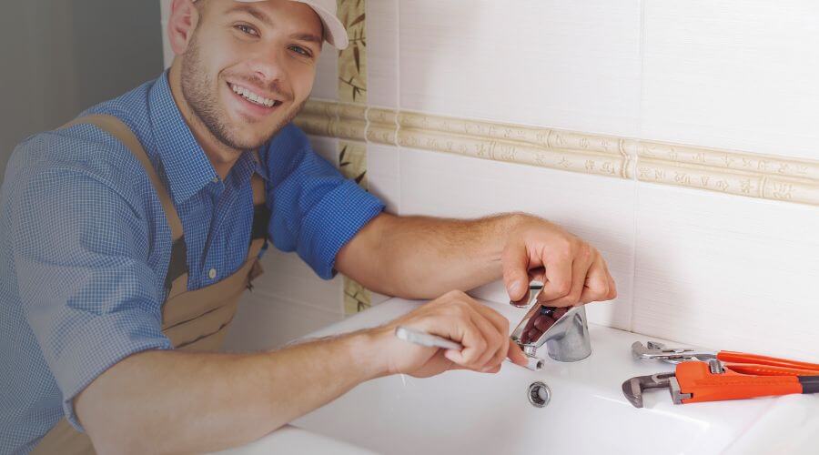 Local tankless water heater installation in Euless, TX